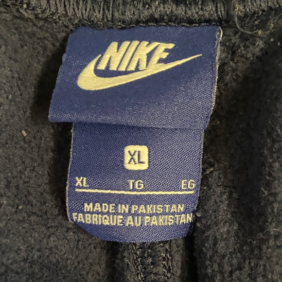Nike Navy Blue Sweatpants - Picture 2 of 4